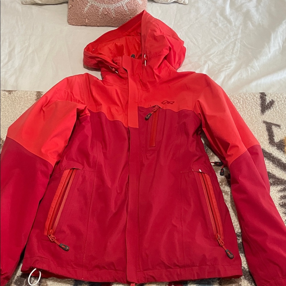 Outdoor Research Women's Two-Tone Red Ski Jacket size XS Offchute.